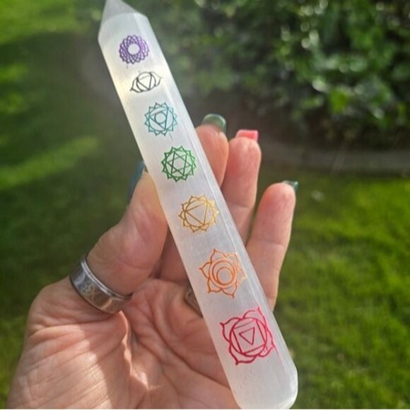 Selenite Crystal 7 Chakra Colorful Massage Wand - Picture 3 of 4